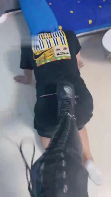 【甜沁】长靴学生S蹂躏师兄【完整版】 bf15406