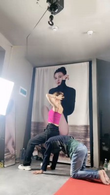 【妮可】健身女神刑虐老狗 bf17807