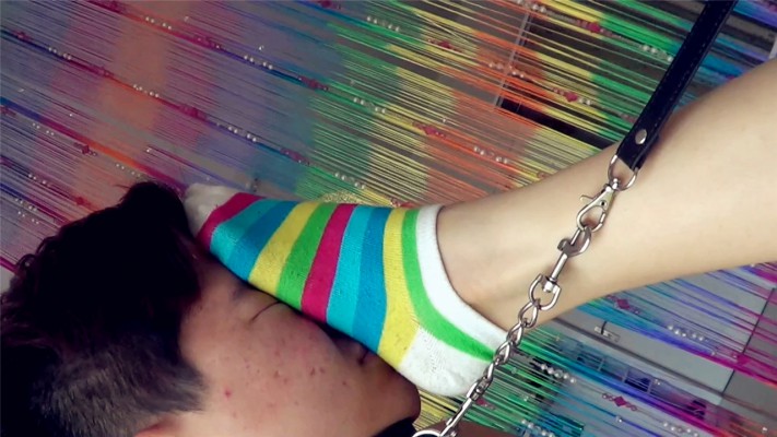 【黑冰女主】【冰时代】帆布鞋棉袜踩踏玩弄瘦奴