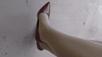 希雨红裳户外玩弄