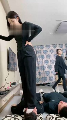 【麋鹿银儿】超模两素人群虐废物 bf21621