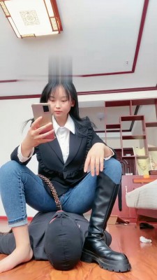 【悦主大人】军统长靴白袜遛狗 bf19405