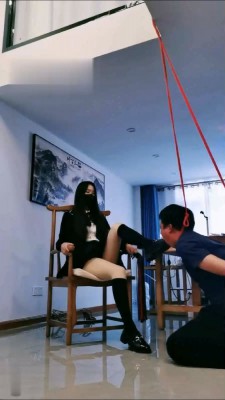 【猫神大人】学生S长靴吊绑老师虐【双视角版】 bf17686