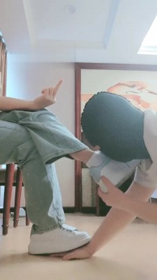 【妮蔻】运动后原味白袜羞辱 bf17899_HD绳艺资源