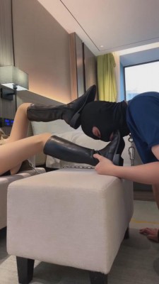 【万一情侣】长靴野蛮女友虐绿帽狗 bf11943