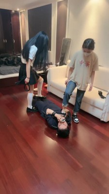 【桃幼幼】双素人学生S暴虐班主任 bf22848