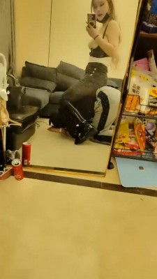 【双子姬】逮住跑骚狗暴力踢踹【续集】 bf21587