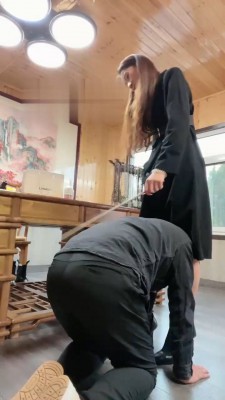 【沅芷大人】御姐范严厉训练贱狗 bf19194_HD绳艺资源