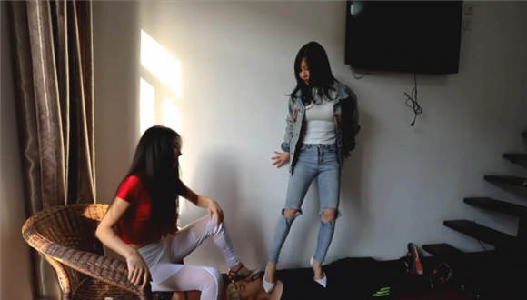 〖H.P.L栖心之栈〗—黑冰芷晴高位踢踩