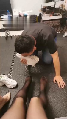 【清雅】双S丝袜脚蹂躏贱奴【双视角版】 bf17534