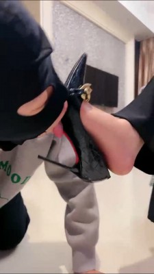 【丹主大大】女老板圈养员工 bf22801_HD绳艺资源