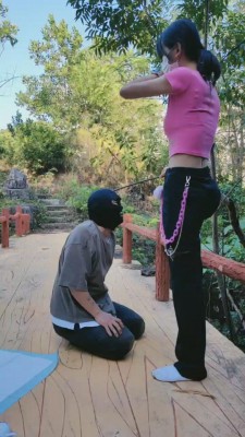 【暴力美学】运动女神小白鞋虐打狗 bf20040