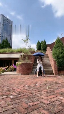 【一嬛】超美御姐户外遛狗 bf18873