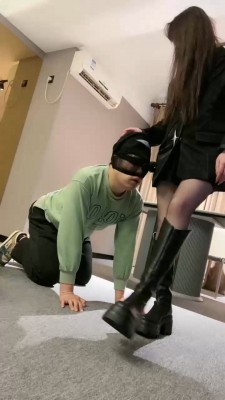 【梦二】长靴S狠虐废物奴 bf20029