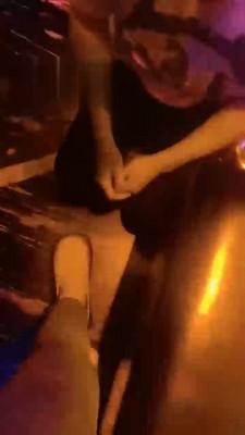 【奶欲】KTV开发服务生 bf18180_HD绳艺资源