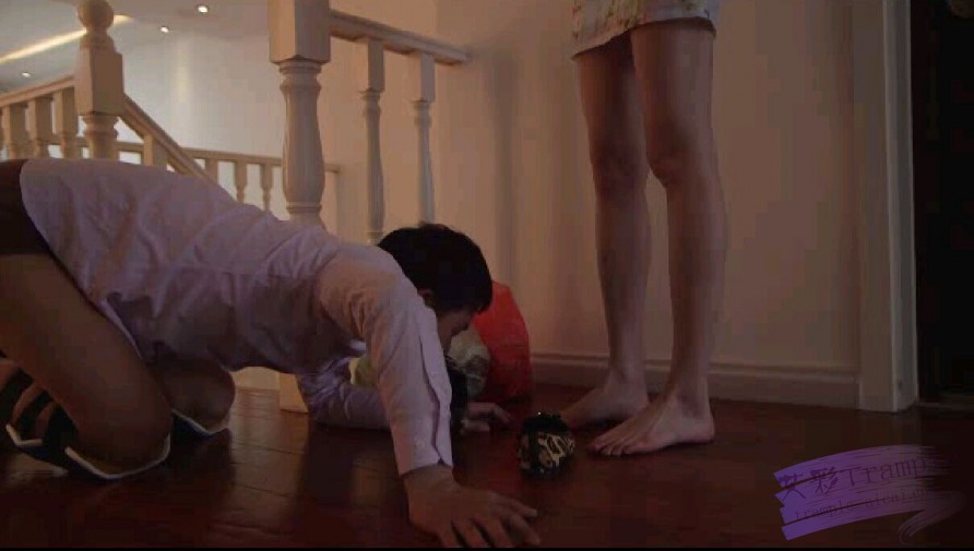 甜儿试用管家家奴.享受家奴全方面伺候