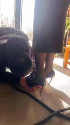 【星染】户外骑遛狗/耳光鞭打 bf23260