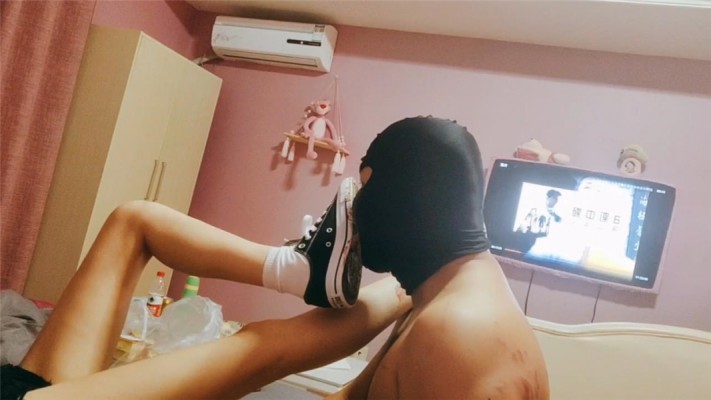 冷美超脏帆布鞋鞋底调教 TTTIO-230118