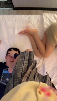 【粉粉妹妹】舔双素人学生妹的jio【续集】 bf22032