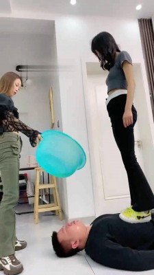 【麋鹿银儿】女神双胞胎姐妹极致重度-踩踏/深喉 bf22249