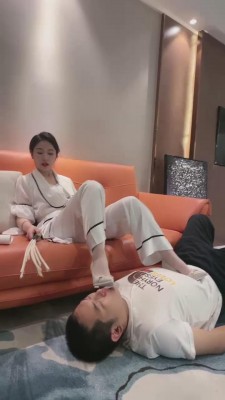 【鑫儿教头】藤条狠抽废物狗 bf15553