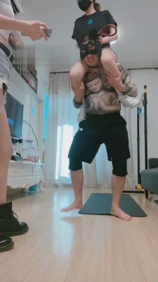 【暴力美学】暗恋多年的老狗被高颜值双主玩废 bf15687