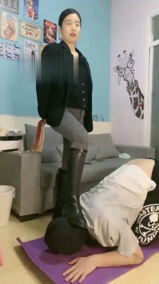 【嘉文】开发昔日同学做脚奴 bf21441_HD绳艺资源