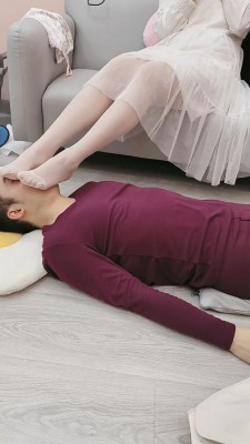 【神乐sama】长靴白丝踩地毯 bf22606