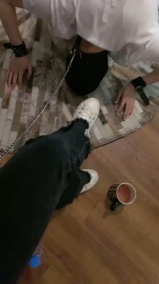 【宝爷】御姐脏臭白袜辱奶狗 bf19585