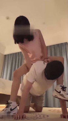 【宝爷】高帮运动鞋白袜羞辱调 bf17609