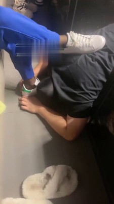 【开发素人】麻将房多素人踢踹狗 bf19317_HD绳艺资源