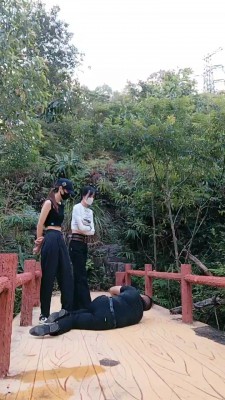 【高难度挑战美学】双S户外高难度挑战虐打【双视角版】 bf19610_HD绳艺资源