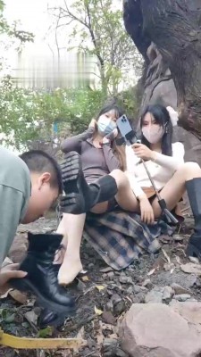 【安琪殿下】两位新人S户外上课【双视角版】 bf19407