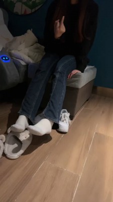 【橘子没熟】闺蜜害羞跪着犯贱 bf23079