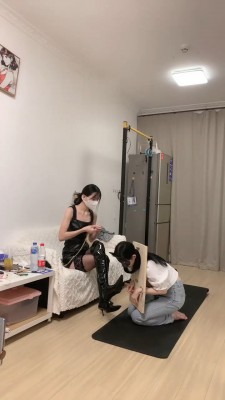 【锅的猫宁】枷锁囚禁母狗教育 bf18490_HD绳艺资源