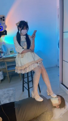 【礼礼大大】萝莉主无视脚底直播 bf19866_HD绳艺资源