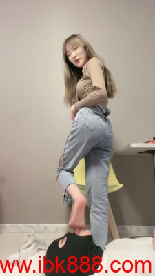 【精神小妹】舔脚专场 bf23525