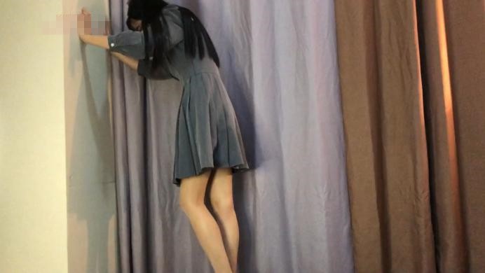 Kitty女王首调の丝足爆踩地毯