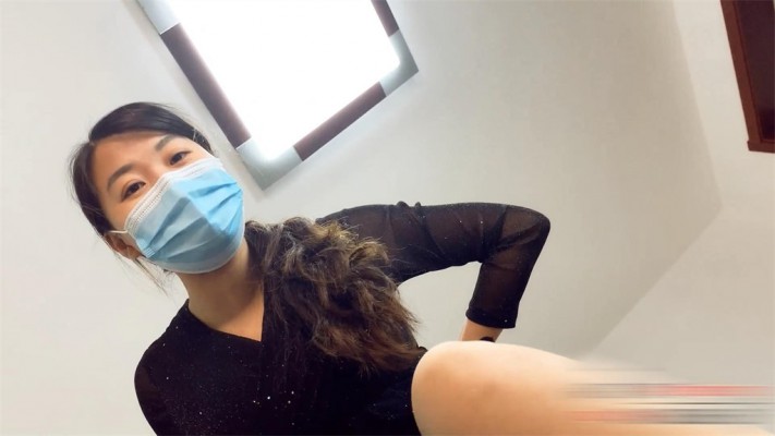 【婧児小主】婧児主人全语言 高跟肉丝挑逗踩踏游戏 支配脚下的奴才！ YC-220423-5