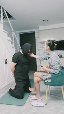 【小小小魔女】提档耳光专场 bf19533