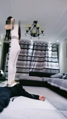 【猫神大人】第一次被瑜伽裤控制 bf19383