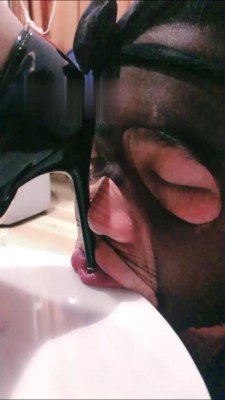 【丝绮S】最洗白袜/高跟鞋羞辱/转胯/骑马 bf15468