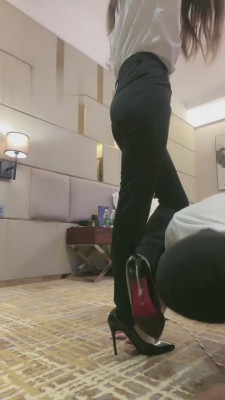 【漫漫】职业装库里丝+黑丝诱惑调【双视角版】 bf15150