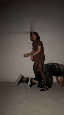 【西西小主】户外抓住跟踪狂 bf18402