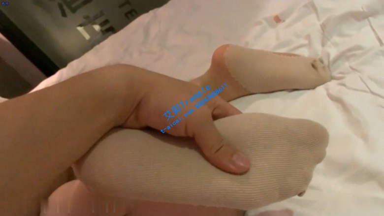 约清纯校花到宾馆舔脚_HD绳艺资源