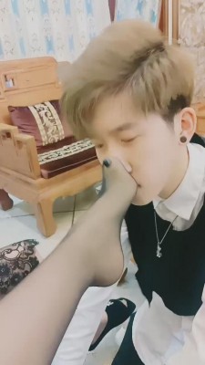 【羽诺】继母和姐姐共同虐待狗儿子 bf11858