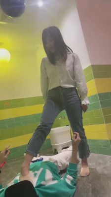 【狗哥】开发素人-猥琐男子偷窥被发现 bf11859