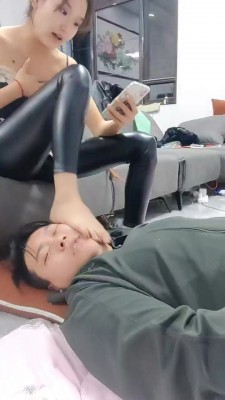 【牙乖乖】裸足辱脚垫【双视角版】 bf19910