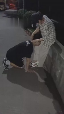 【上海户外gogo】白领深夜户外遛狗 bf15369_HD绳艺资源