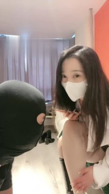 【晚晚S】耳光舔脚叉马训练羞辱贱狗 bf17941